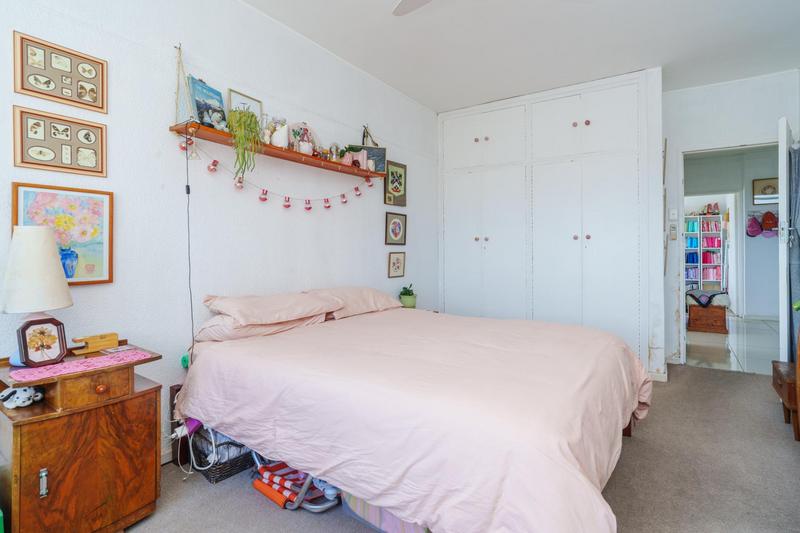 2 Bedroom Property for Sale in Kenilworth Western Cape